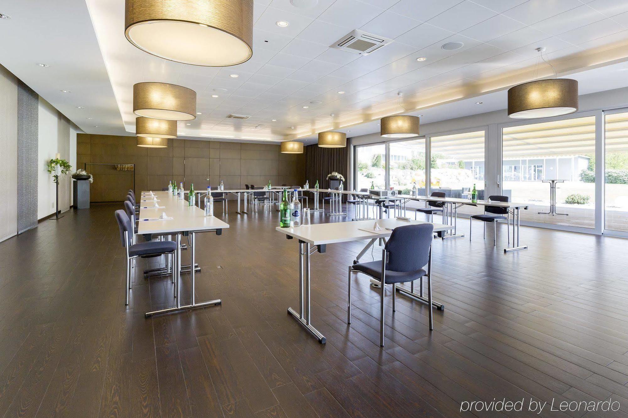 Aarau West Swiss Quality Hotel Oberentfelden Екстер'єр фото