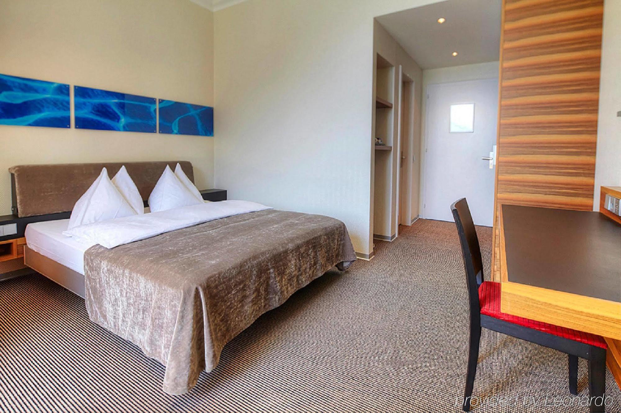 Aarau West Swiss Quality Hotel Oberentfelden Екстер'єр фото