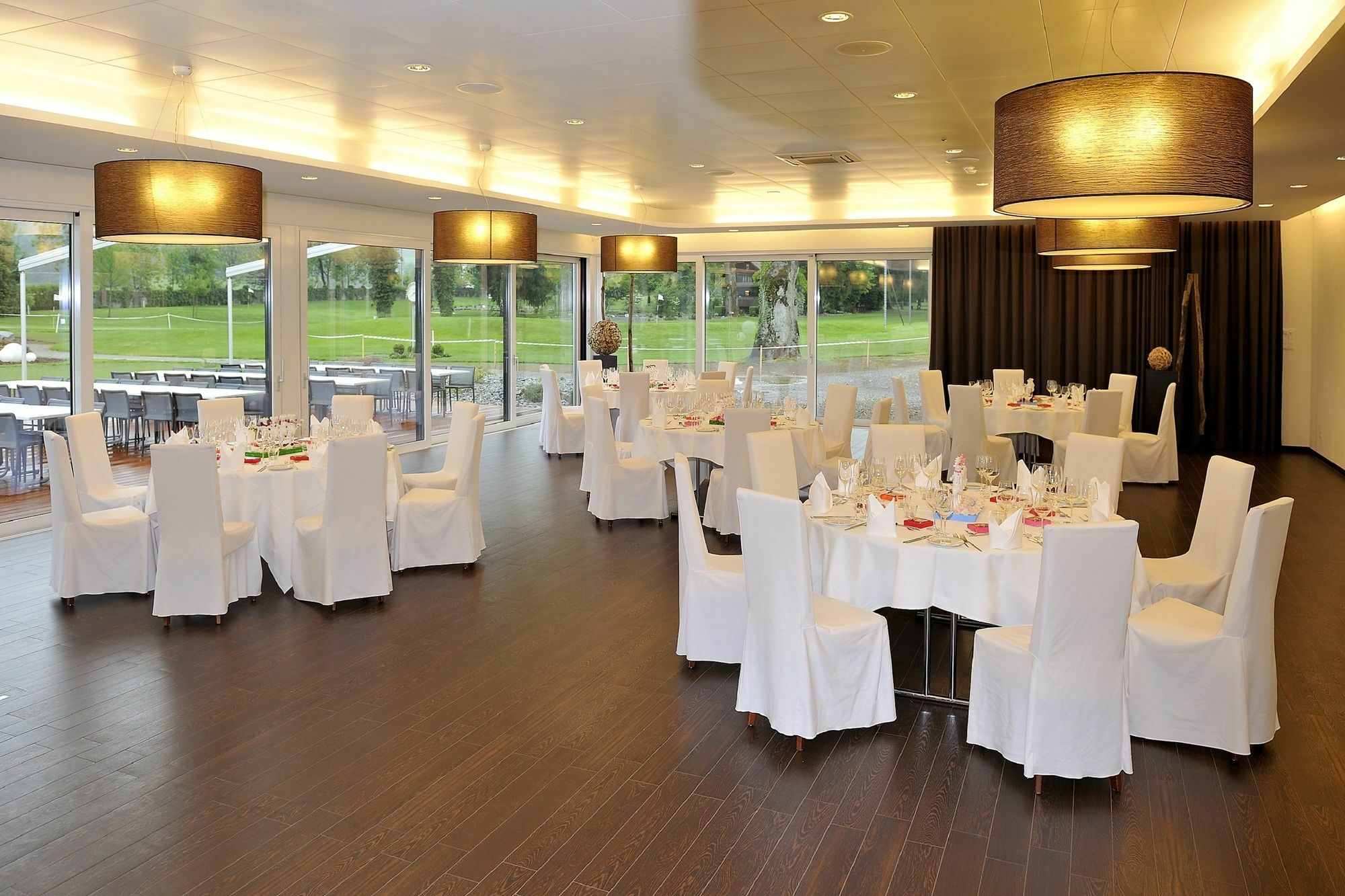 Aarau West Swiss Quality Hotel Oberentfelden Екстер'єр фото